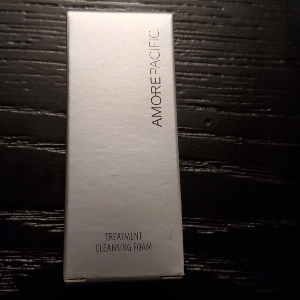 Amorepacific cleansing foam .5 fl oz